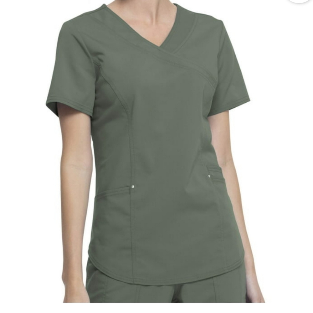 Scrub star women's scrub top. Size xs.